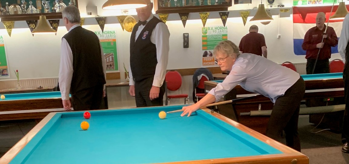 Karin in actie tijdens het NK