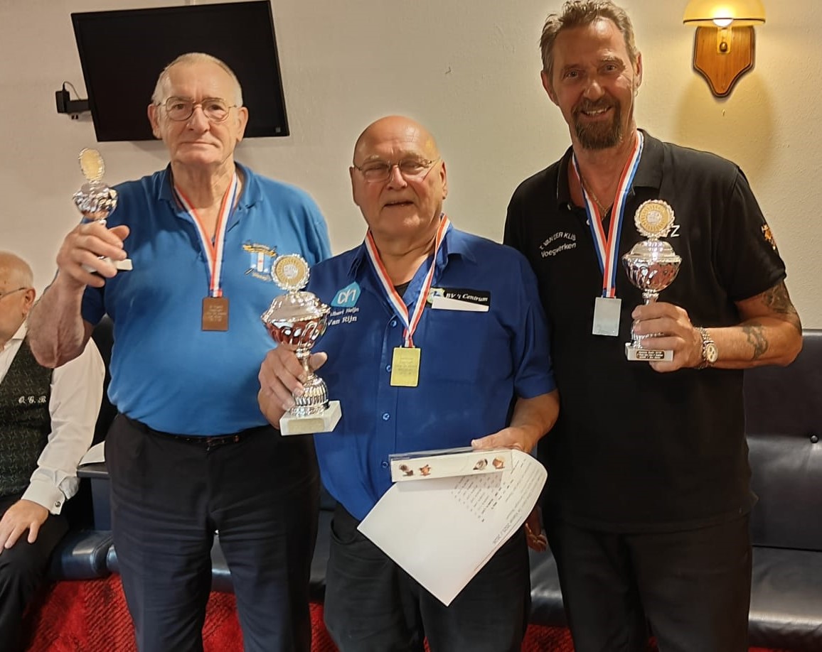 Podium 3e Klasse Gerard de Bruyn, Johan den Blanken en Frans Som de Cerff